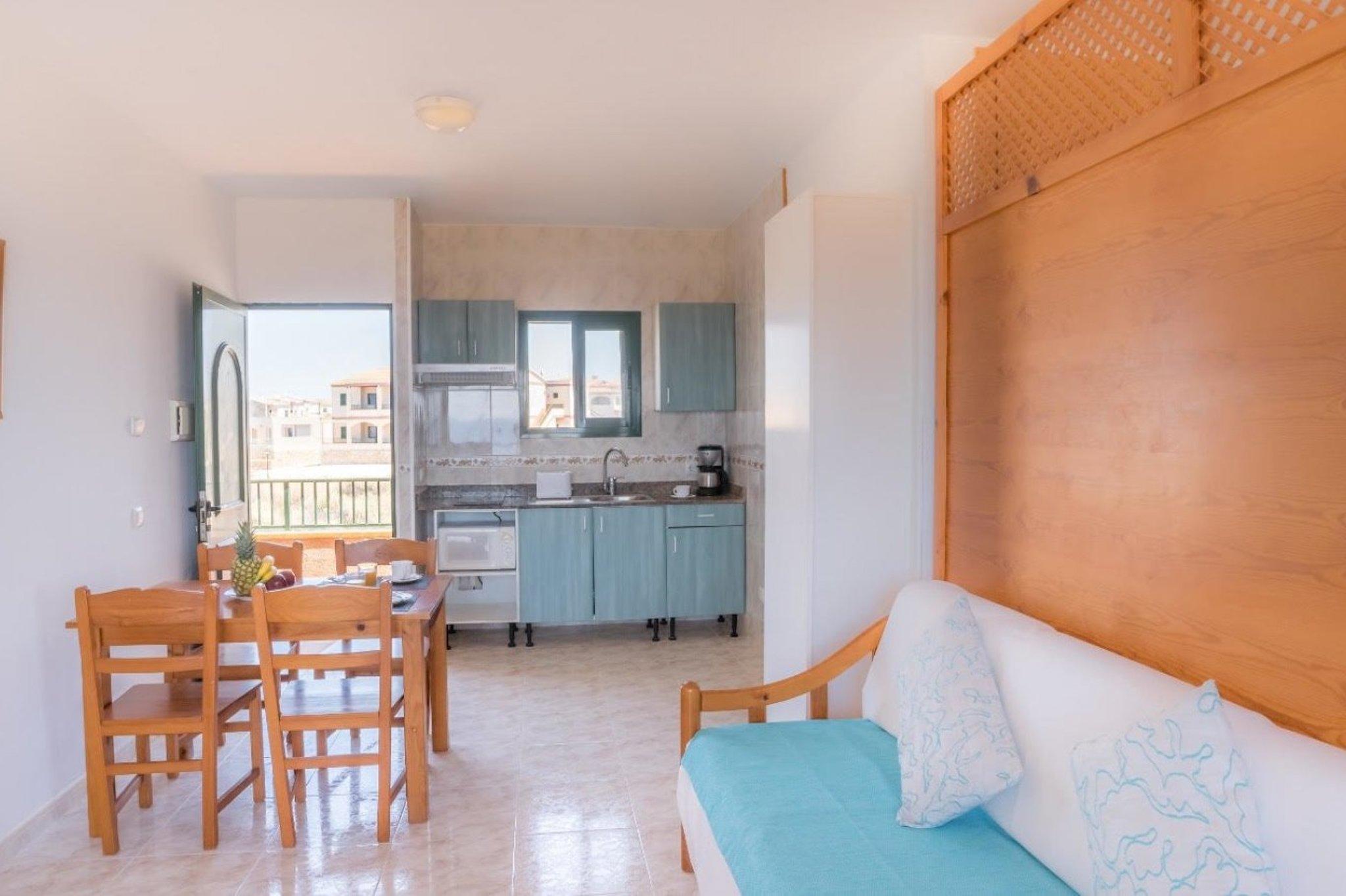 Apartamentos Moon Dreams Cabo De Banos Cala'N Blanes  Exteriér fotografie