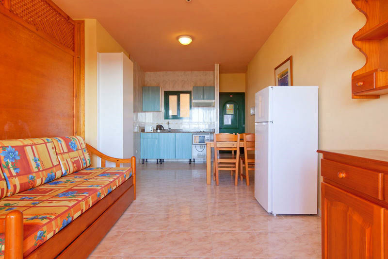 Apartamentos Moon Dreams Cabo De Banos Cala'N Blanes  Exteriér fotografie
