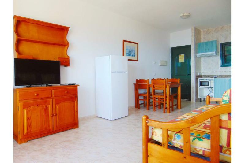 Apartamentos Moon Dreams Cabo De Banos Cala'N Blanes  Exteriér fotografie